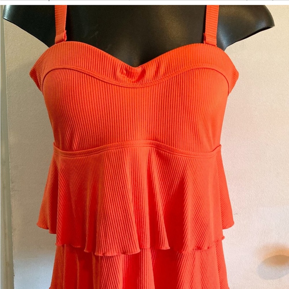 Addition Elle Swim Tank 1X.  Tried on, otherwise new, never been worn.